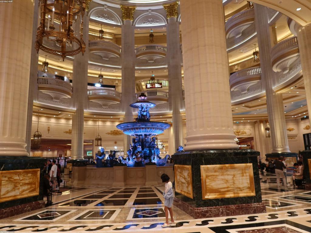 វិធីសាស្ត្រលេងល្បែងល្បីនៅកាស៊ីណូ